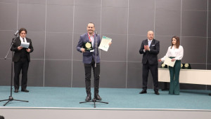 Агритоп отново се отличи на Агра 2022 и получи златен медал за иновация - Agri.bg